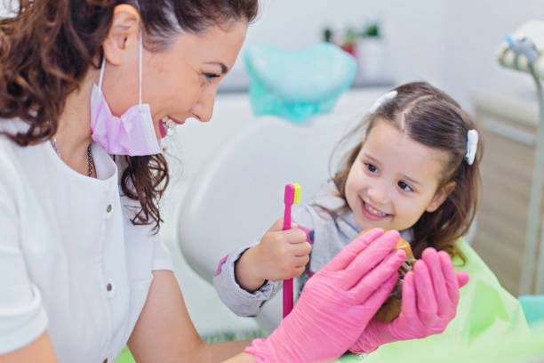 Best Root Canal Treatment  in Hunters Creek Village, TX